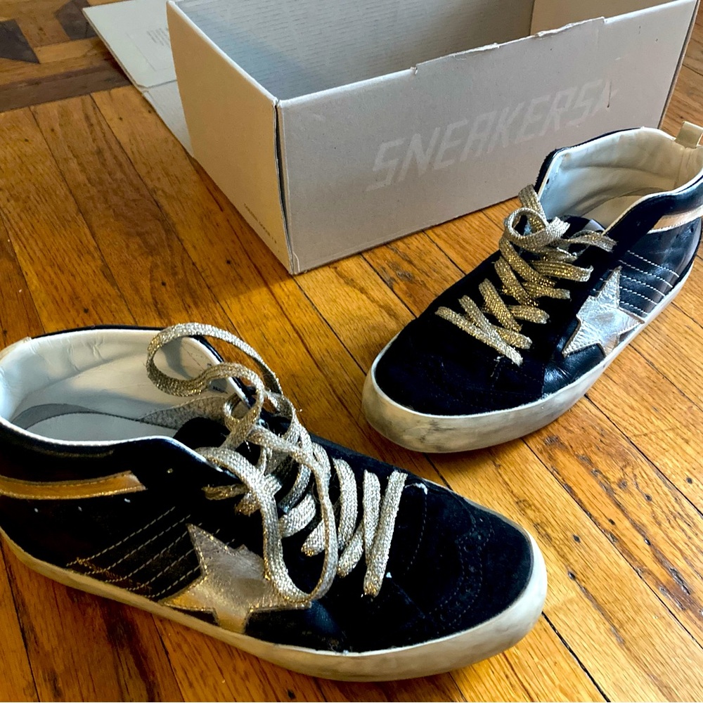 Golden Goose Mid black and gold sneakers with gold star!